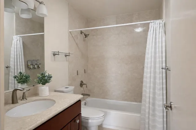 $750,000 | 1033 Crestview Drive, Unit 216, Mountain View, CA 94040