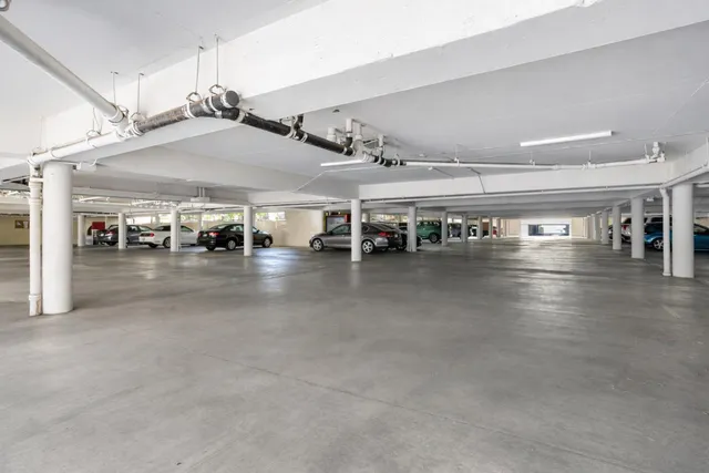 $750,000 | 1033 Crestview Drive, Unit 216, Mountain View, CA 94040