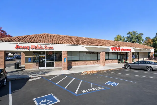 $750,000 | 1033 Crestview Drive, Unit 216, Mountain View, CA 94040