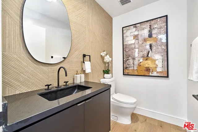 $1,190,000 | 6849 North Figueroa Street, Los Angeles, CA 90042