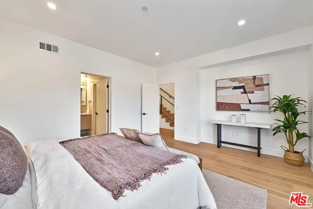 $1,190,000 | 6849 North Figueroa Street, Los Angeles, CA 90042