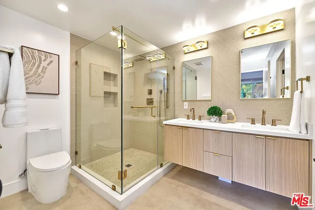 $1,190,000 | 6849 North Figueroa Street, Los Angeles, CA 90042