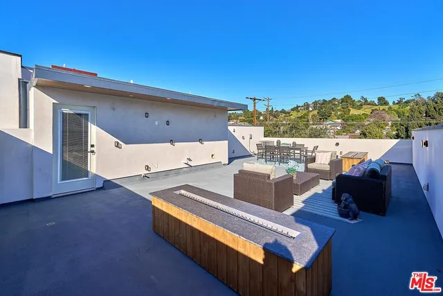 $1,190,000 | 6849 North Figueroa Street, Los Angeles, CA 90042