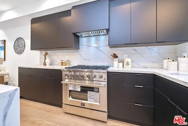 $1,190,000 | 6849 North Figueroa Street, Los Angeles, CA 90042