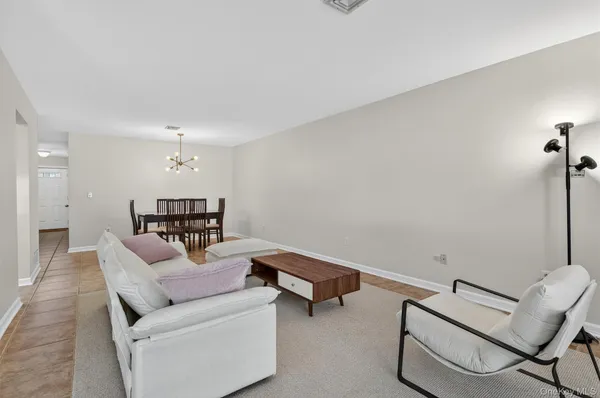 $409,000 | 227 Deer Ct Drive, Middletown, NY 10940