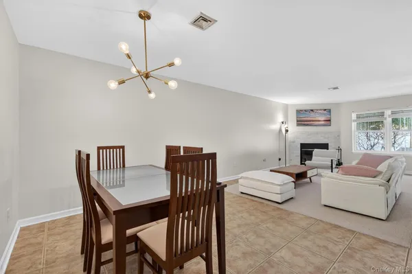 $409,000 | 227 Deer Ct Drive, Middletown, NY 10940