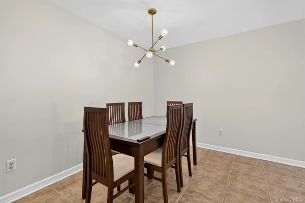 $409,000 | 227 Deer Ct Drive, Middletown, NY 10940