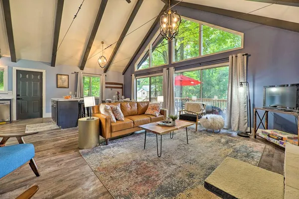 $244,900 | 12155 Dubois Drive, Canadian Lakes, MI 49346