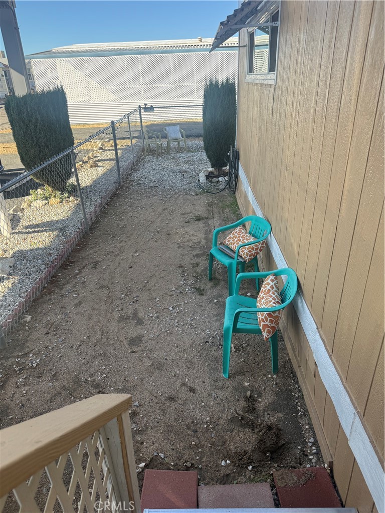 13393 Mariposa Road, Unit 97 Victorville, CA 92395 - Photo 24 of 32