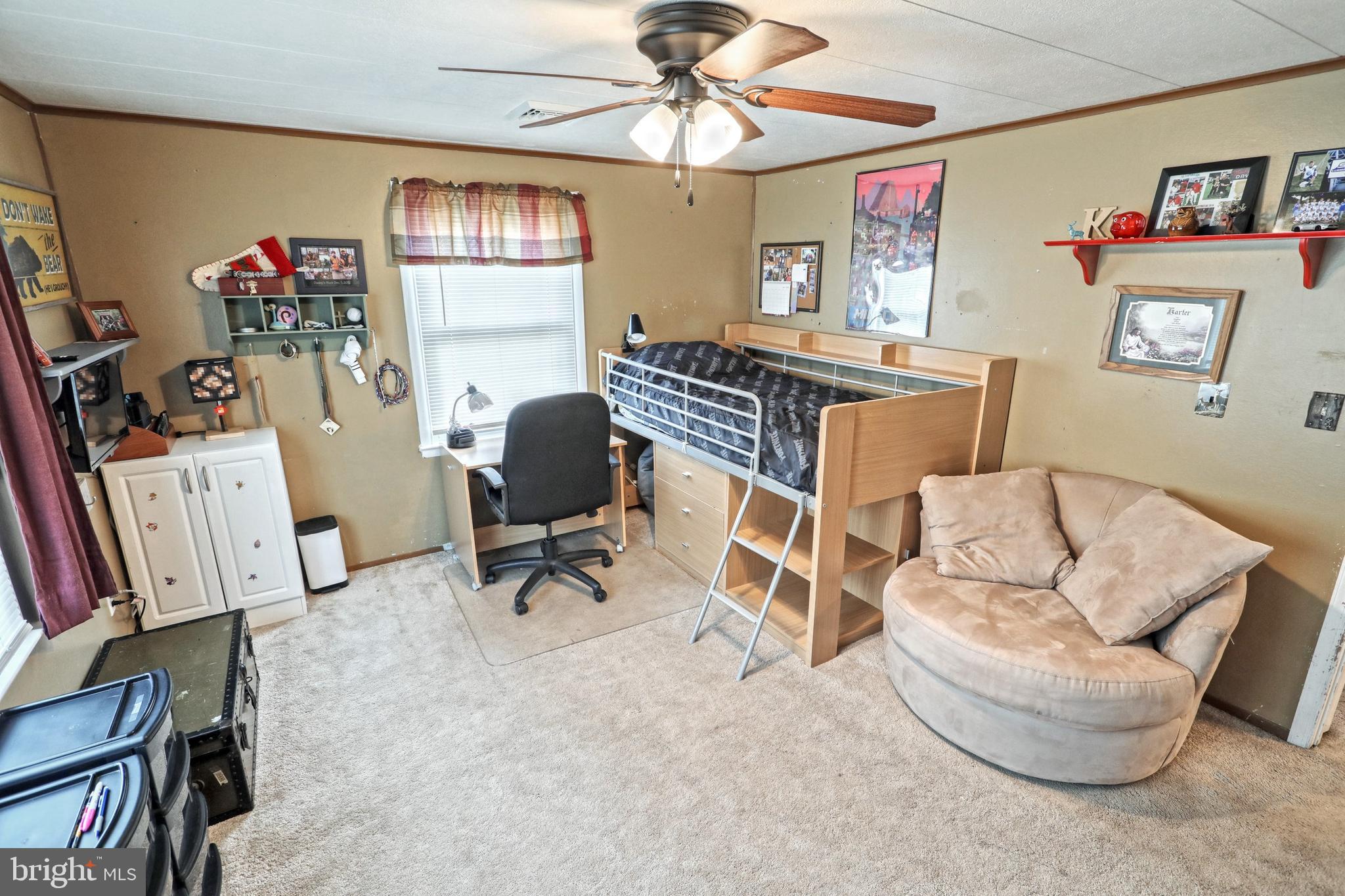 1775 Cemetery Road York, PA 17408 - Photo 20 of 59 a work room with furniture and a window