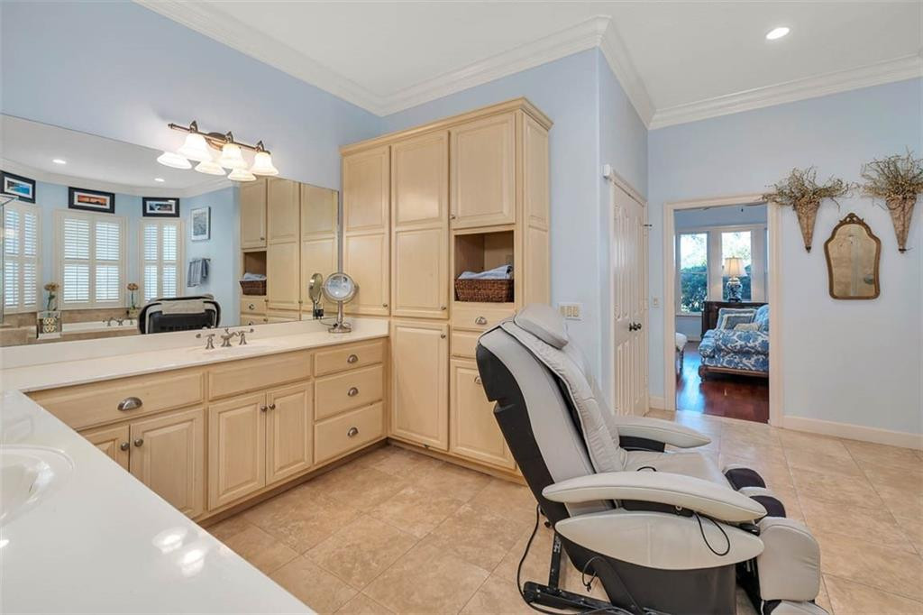 931 Champney St. Simons Island, GA 31522 - Photo 17 of 43