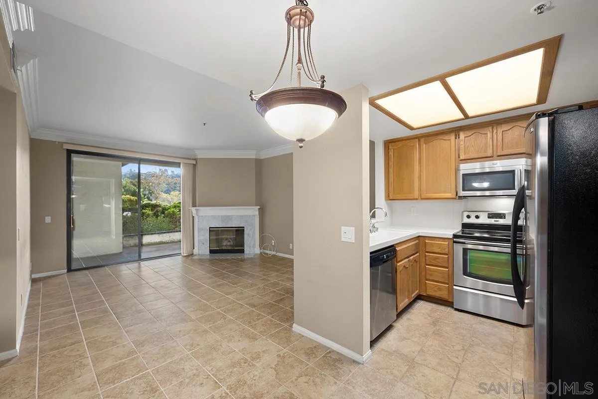 5875 Friars Road, Unit 4110 San Diego, CA 92110 - Photo 13 of 42 Gallery Image 13