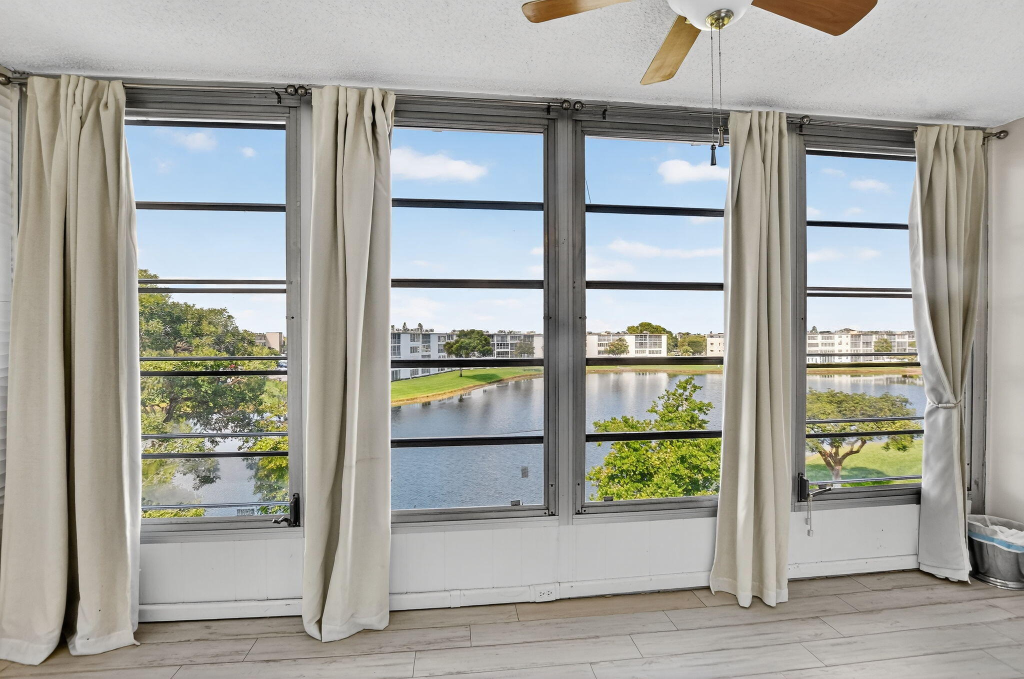 4007 Rexford Drive Boca Raton, FL 33434 - Photo 22 of 57 21-web-or-mls-018_DSC_1997