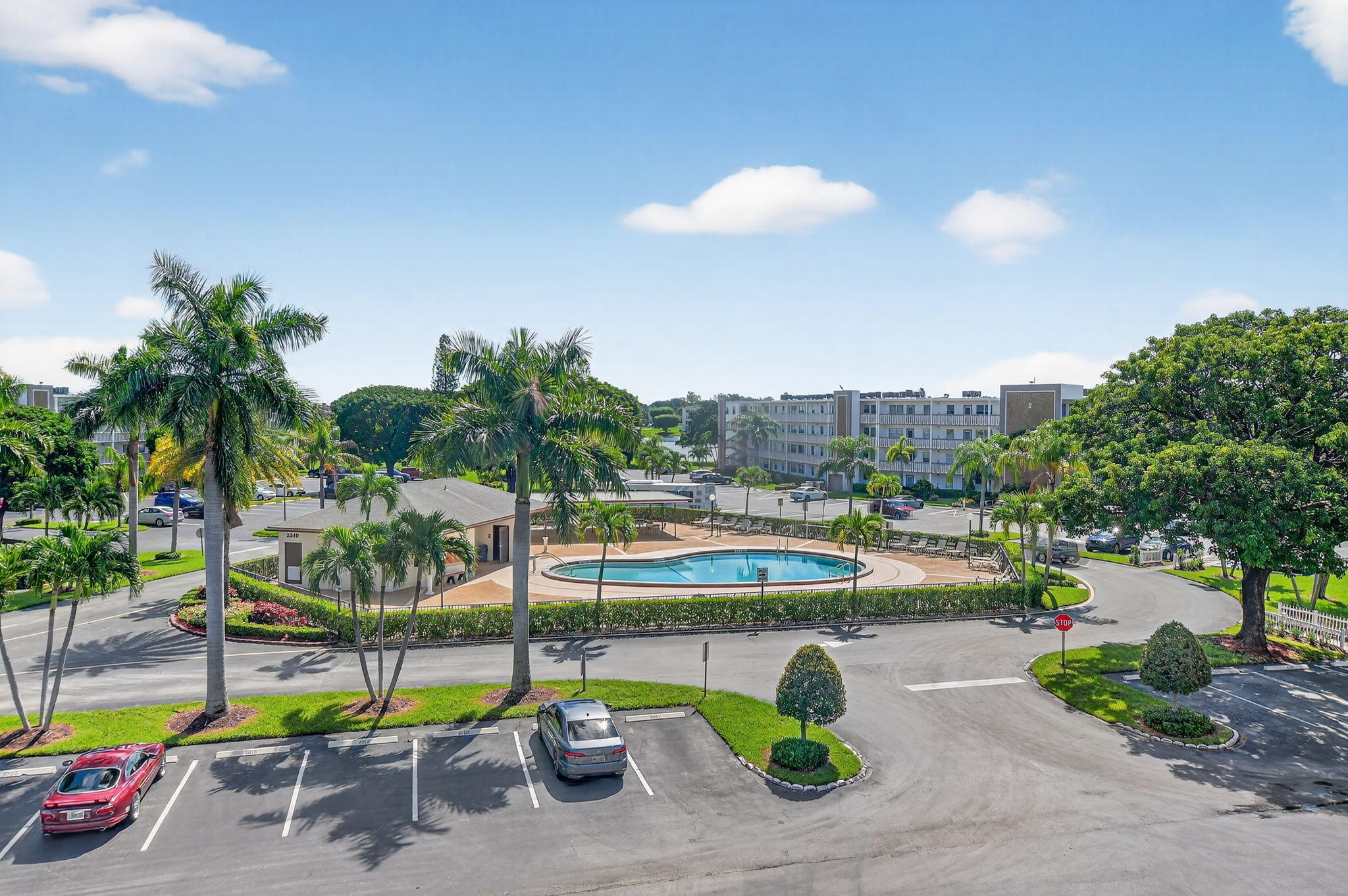 4007 Rexford Drive Boca Raton, FL 33434 - Photo 25 of 57 Rexford Pool