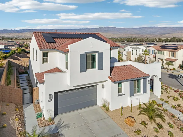 $997,999 | 74404 Nichols Drive, Palm Desert, CA 92211