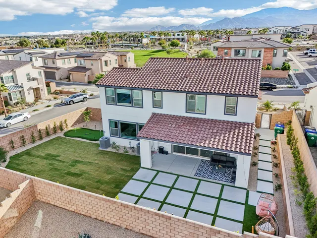 $997,999 | 74404 Nichols Drive, Palm Desert, CA 92211