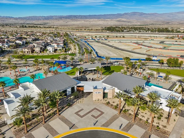 $997,999 | 74404 Nichols Drive, Palm Desert, CA 92211