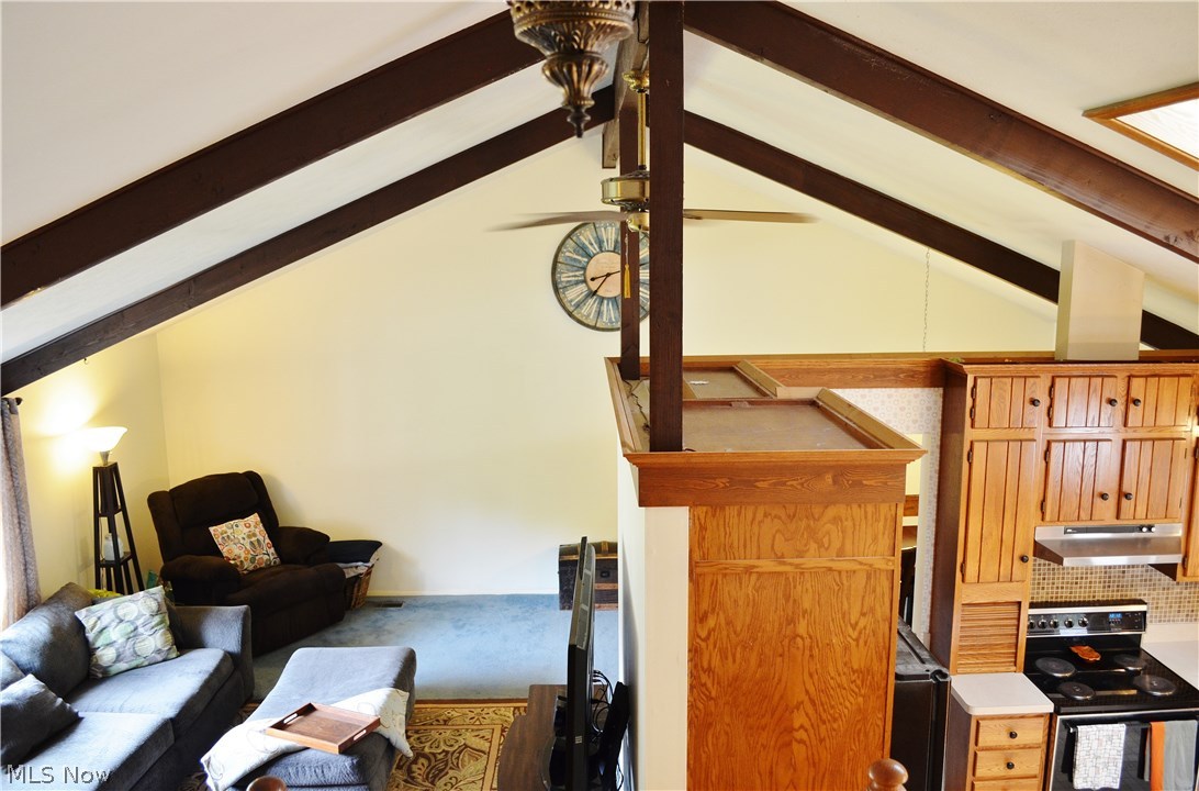 8044 Rolling Brook Road Northfield, OH 44067 - Photo 9 of 32 Gallery Image 9