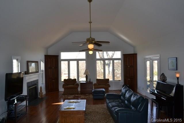 355 Grier Lesslie Road Rock Hill, SC 29730 - Photo 4 of 23 Gallery Image 4