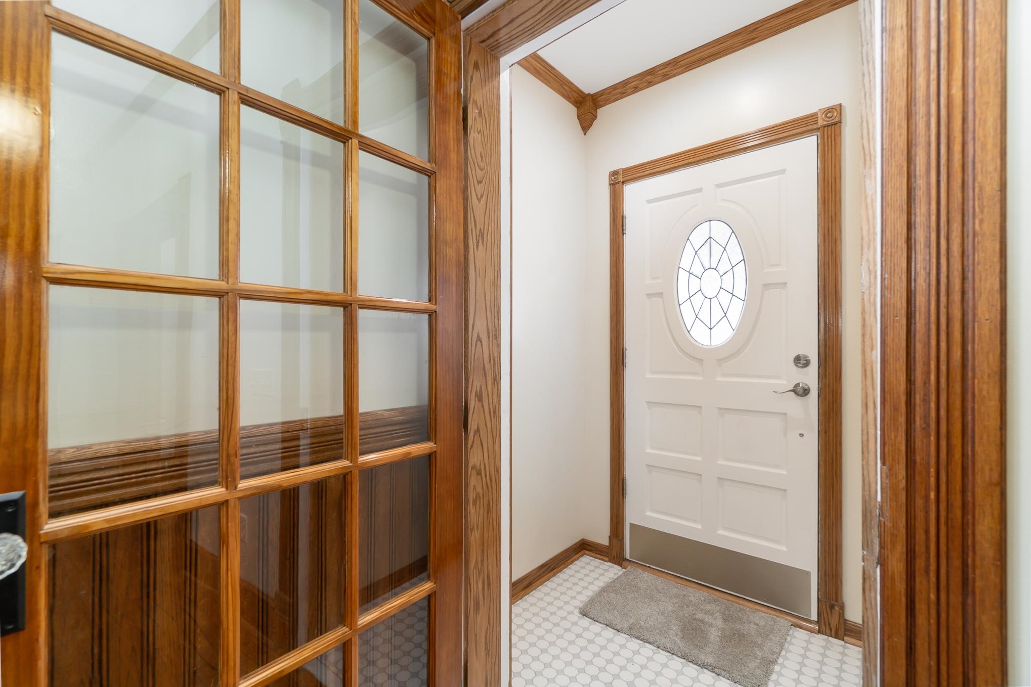 704 North Hampton Street Bay City, MI 48708 - Photo 5 of 30 Gallery Image 5