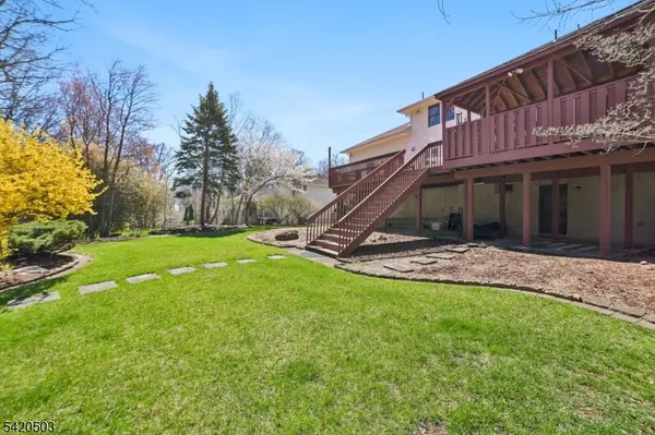 $1,180,000 | 407 Mountain Way, Morris Plains, NJ 07950