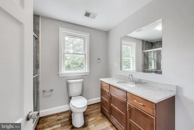 $1,025,000 | 8209 Flower Avenue, Takoma Park, MD 20912