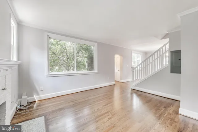 $1,025,000 | 8209 Flower Avenue, Takoma Park, MD 20912