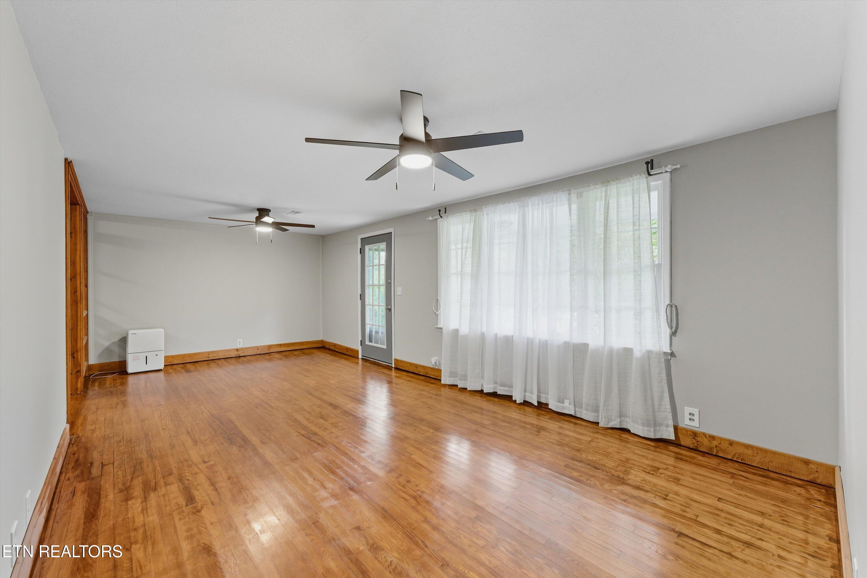 187 Cobb Hollow Road Rocky Top, TN 37769 - Photo 11 of 38 08-187 Cobb Hollow Rd-8