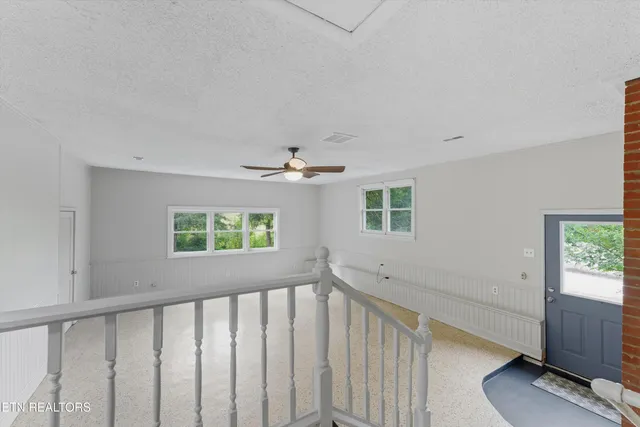 $299,000 | 187 Cobb Hollow Road, Rocky Top, TN 37769