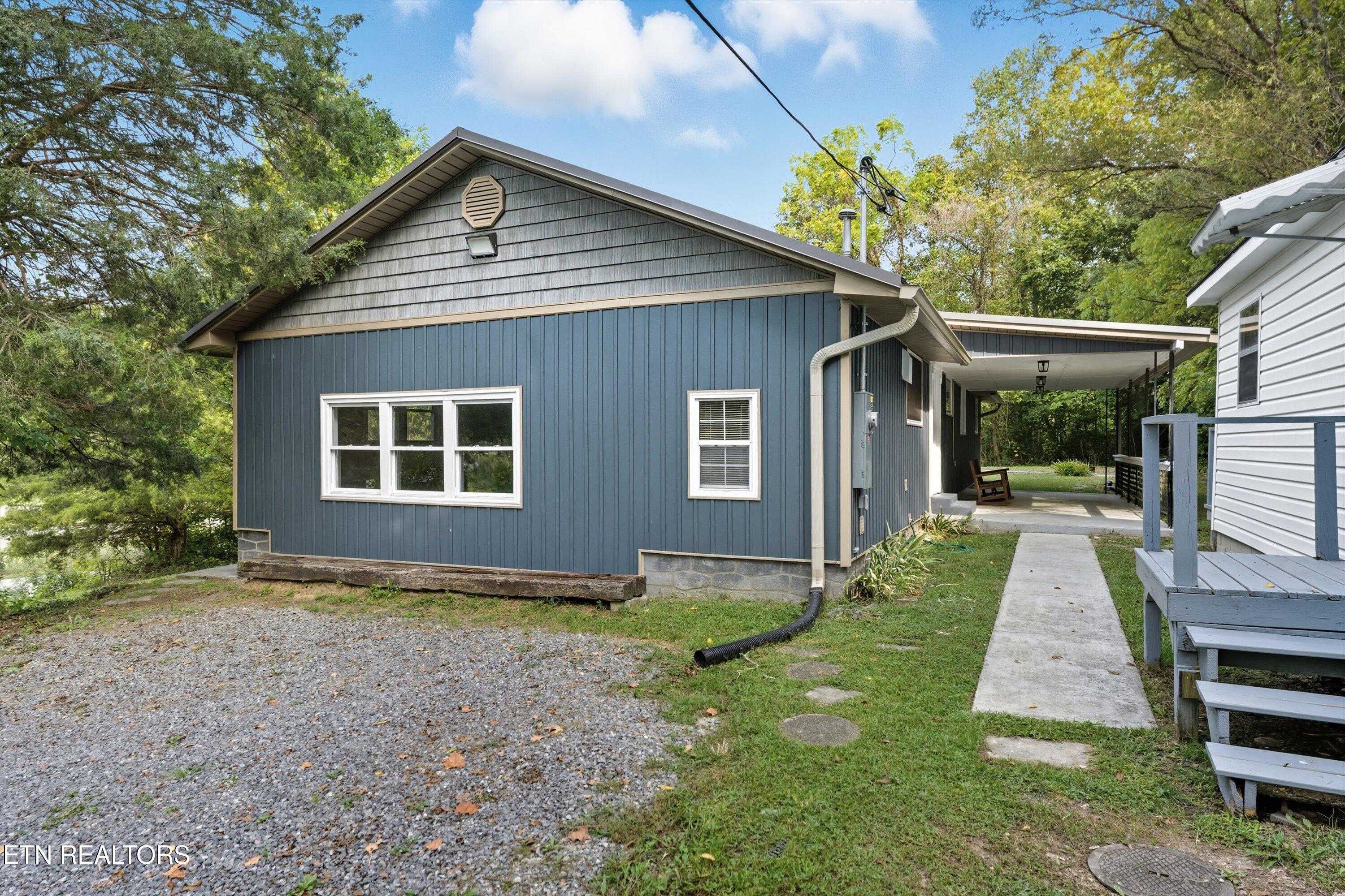 187 Cobb Hollow Road Rocky Top, TN 37769 - Photo 29 of 38 26-187 Cobb Hollow Rd-26