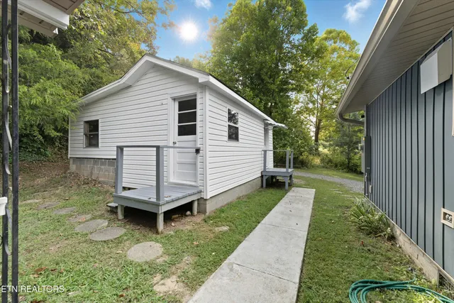 $299,000 | 187 Cobb Hollow Road, Rocky Top, TN 37769