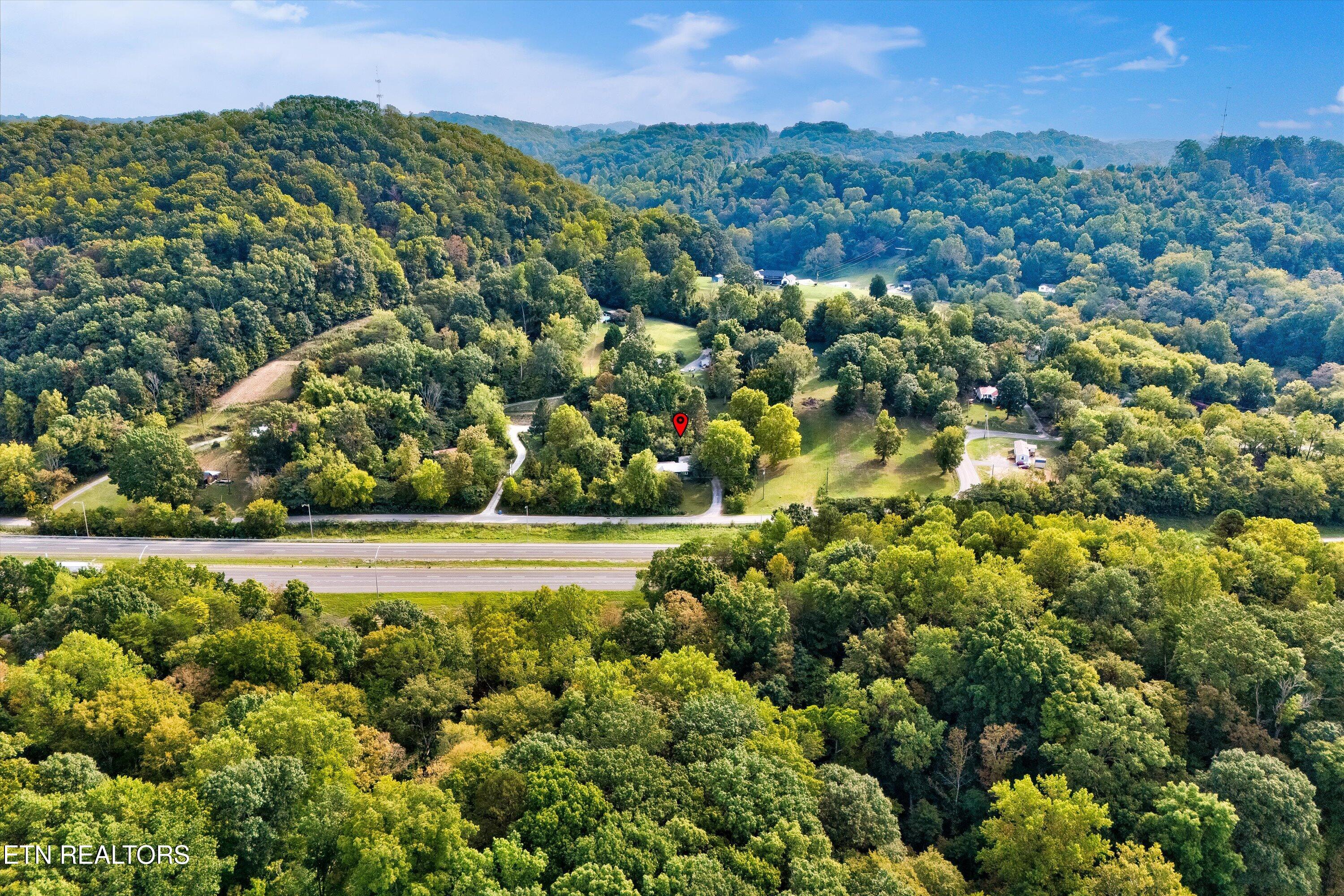 187 Cobb Hollow Road Rocky Top, TN 37769 - Photo 36 of 38 38-187 Cobb Hollow Rd-38