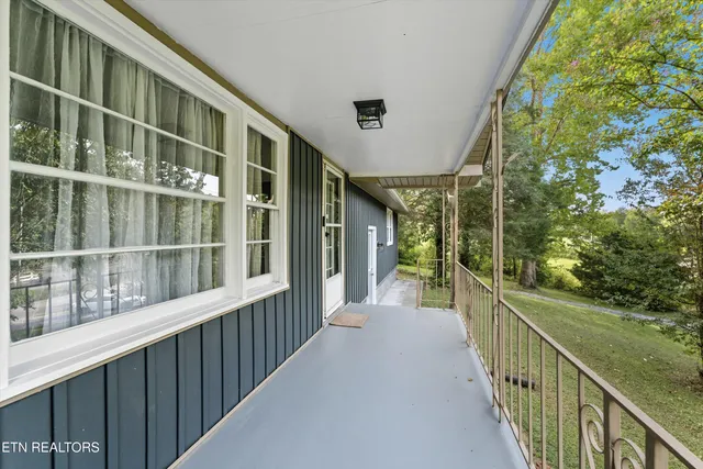 $299,000 | 187 Cobb Hollow Road, Rocky Top, TN 37769