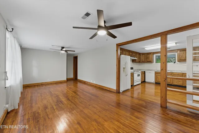 $299,000 | 187 Cobb Hollow Road, Rocky Top, TN 37769