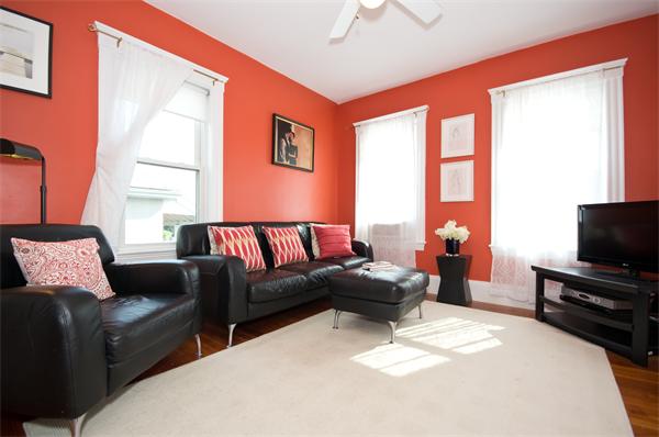 11 Lloyd Road, Unit 11 Watertown, MA 02472 - Photo 2 of 8 Gallery Image 2