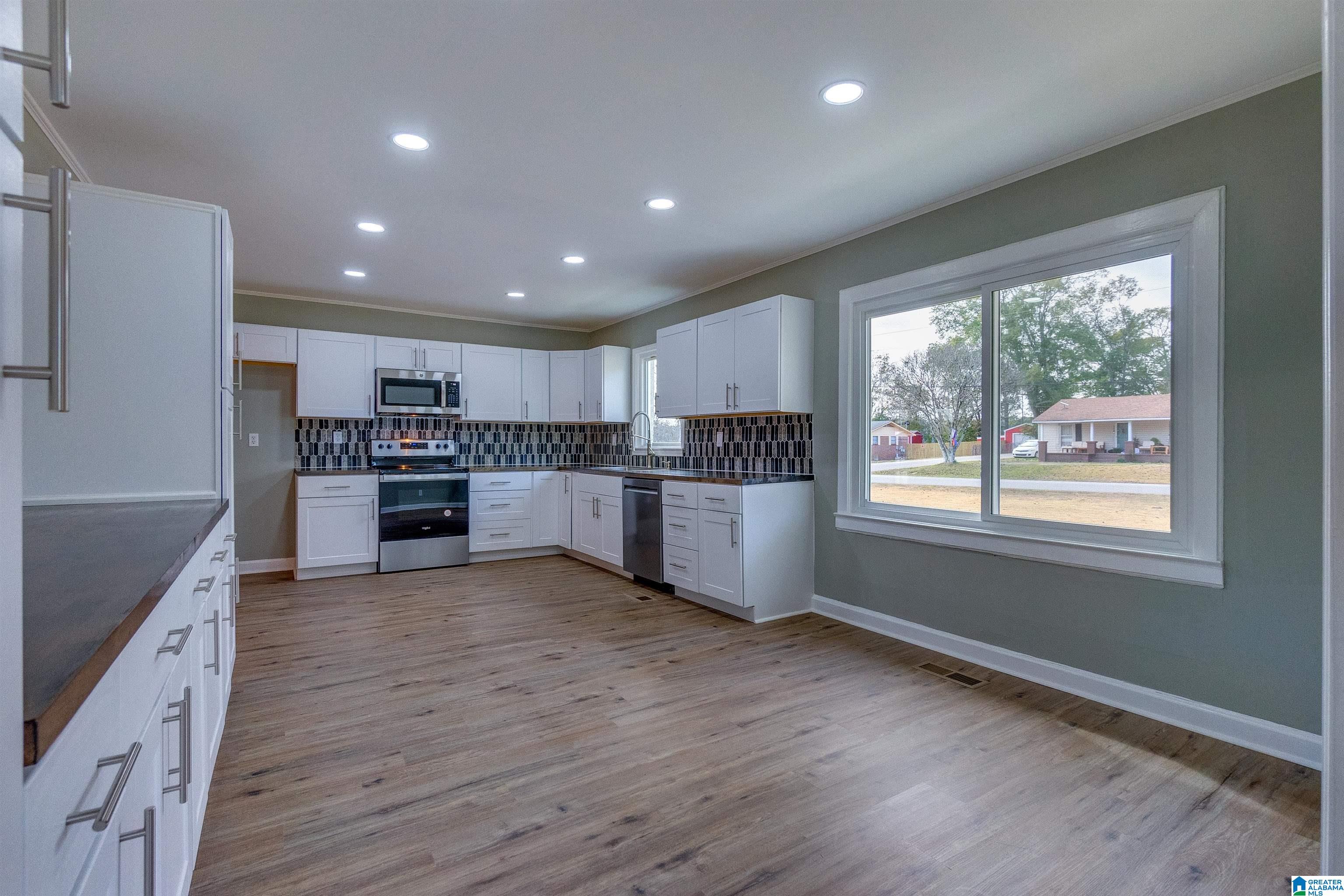 308 Penter Avenue Clanton, AL 35045 - Photo 14 of 49