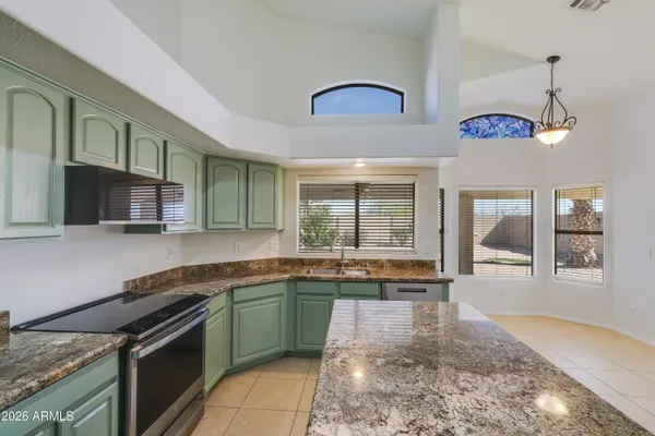 $569,000 | 401 South 132nd Street, Chandler, AZ 85225