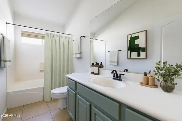 $569,000 | 401 South 132nd Street, Chandler, AZ 85225