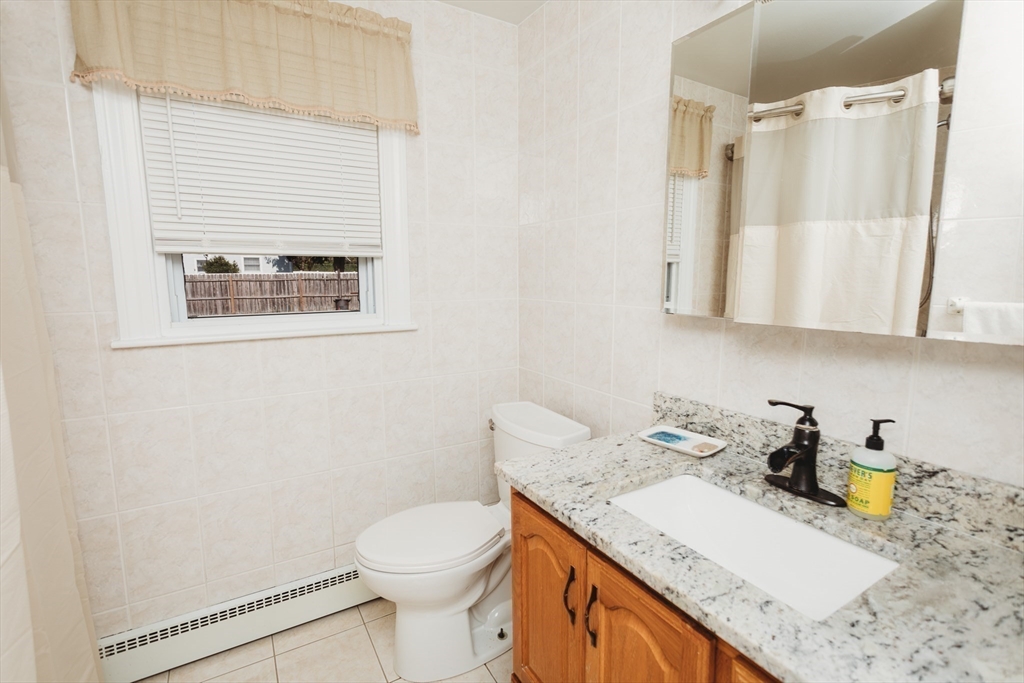 39 Cooke Street Greenfield, MA 01301 - Photo 14 of 26 Gallery Image 14