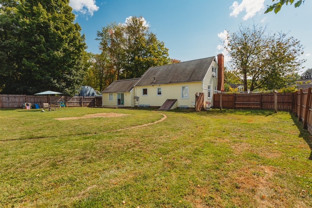 39 Cooke Street Greenfield, MA 01301 - Photo 25 of 26 Gallery Image 25