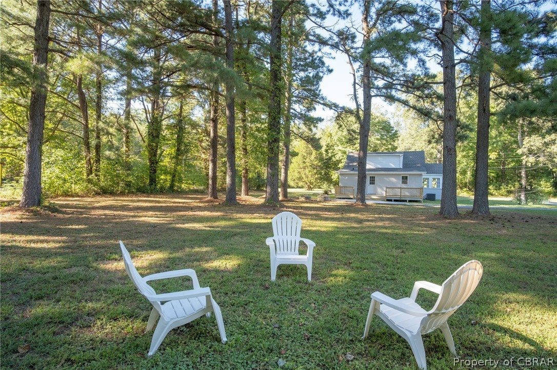 880 Ditchley Road Kilmarnock, VA 22482 - Photo 5 of 32