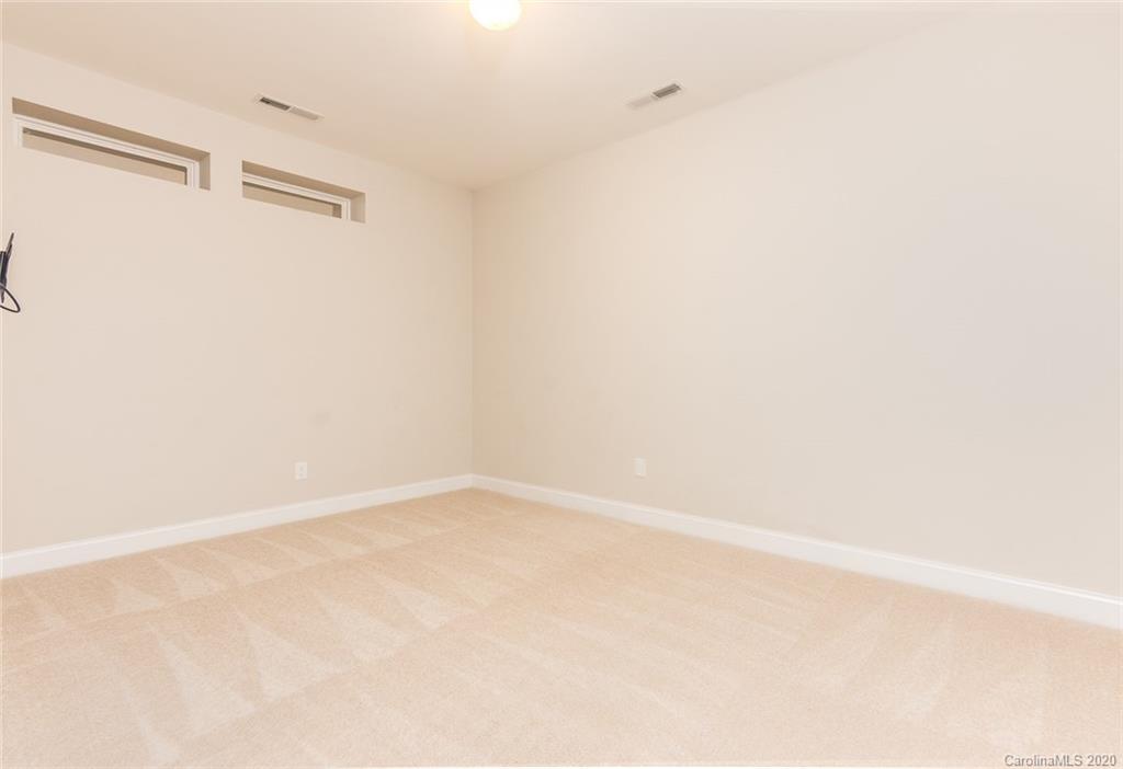 4736 Water Oak Road Charlotte, NC 28211 - Photo 21 of 45 a view of an empty room