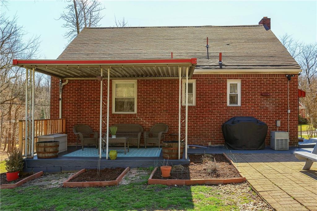 5189 Glenhurst Road Pittsburgh, PA 15207 - Photo 21 of 25 Gallery Image 21