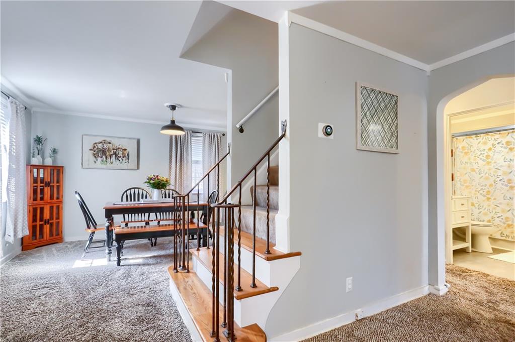 5189 Glenhurst Road Pittsburgh, PA 15207 - Photo 5 of 25 Gallery Image 5