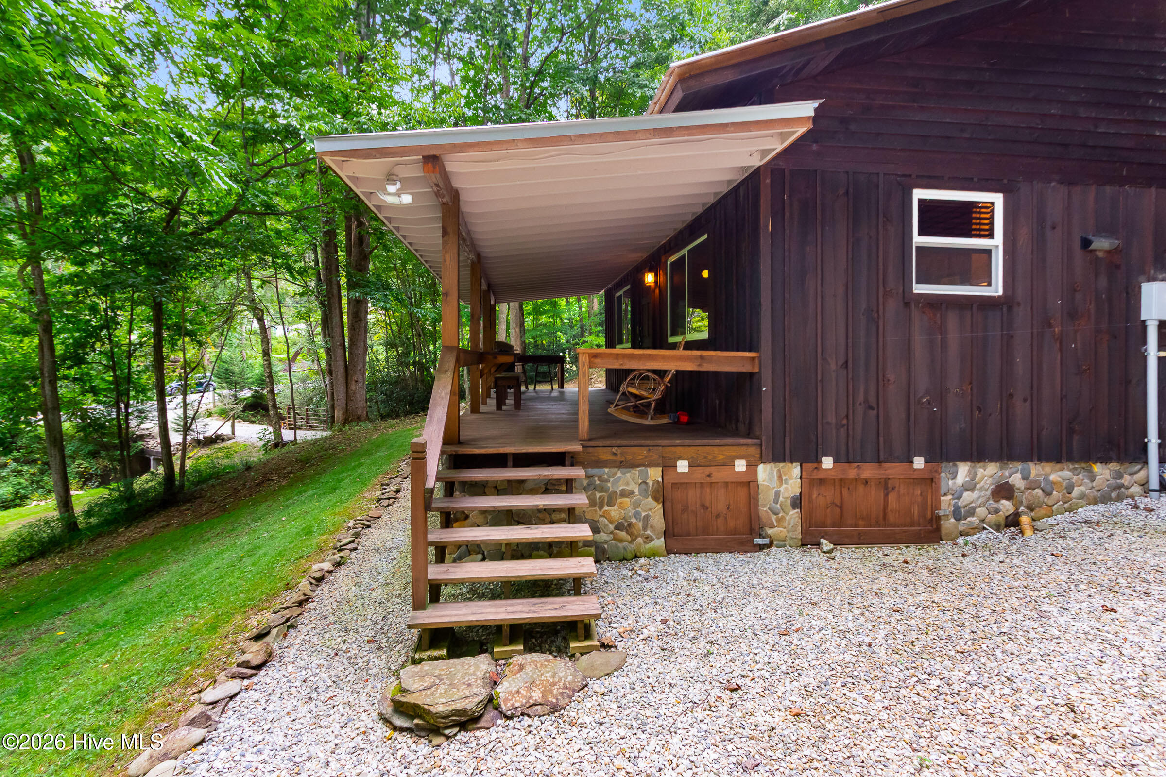 5100 Junaluska Road Andrews, NC 28901 - Photo 4 of 58 Gallery Image 4
