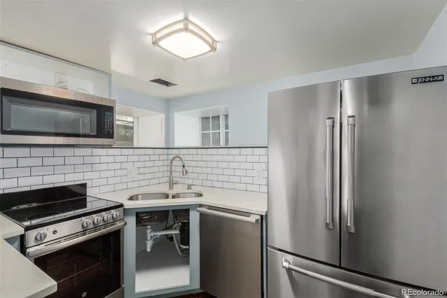 $4,800 | 1538 Gilpin Street, Denver, CO 80218