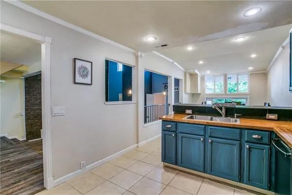 $2,150 | 1330 El Camino Real, Euless, TX 76040