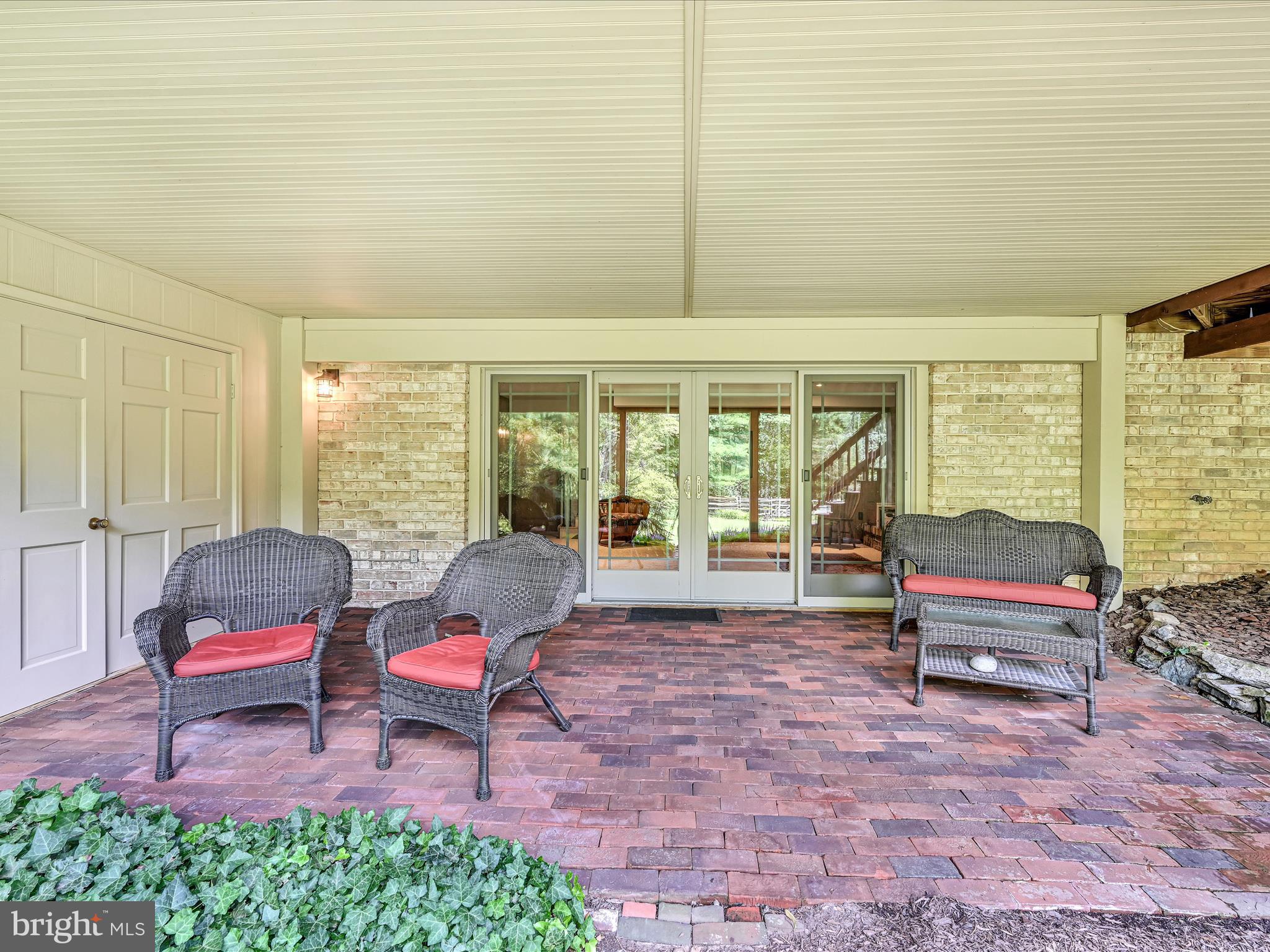 203 North Tulpehocken Road Reading, PA 19601 - Photo 41 of 49 Covered Patio