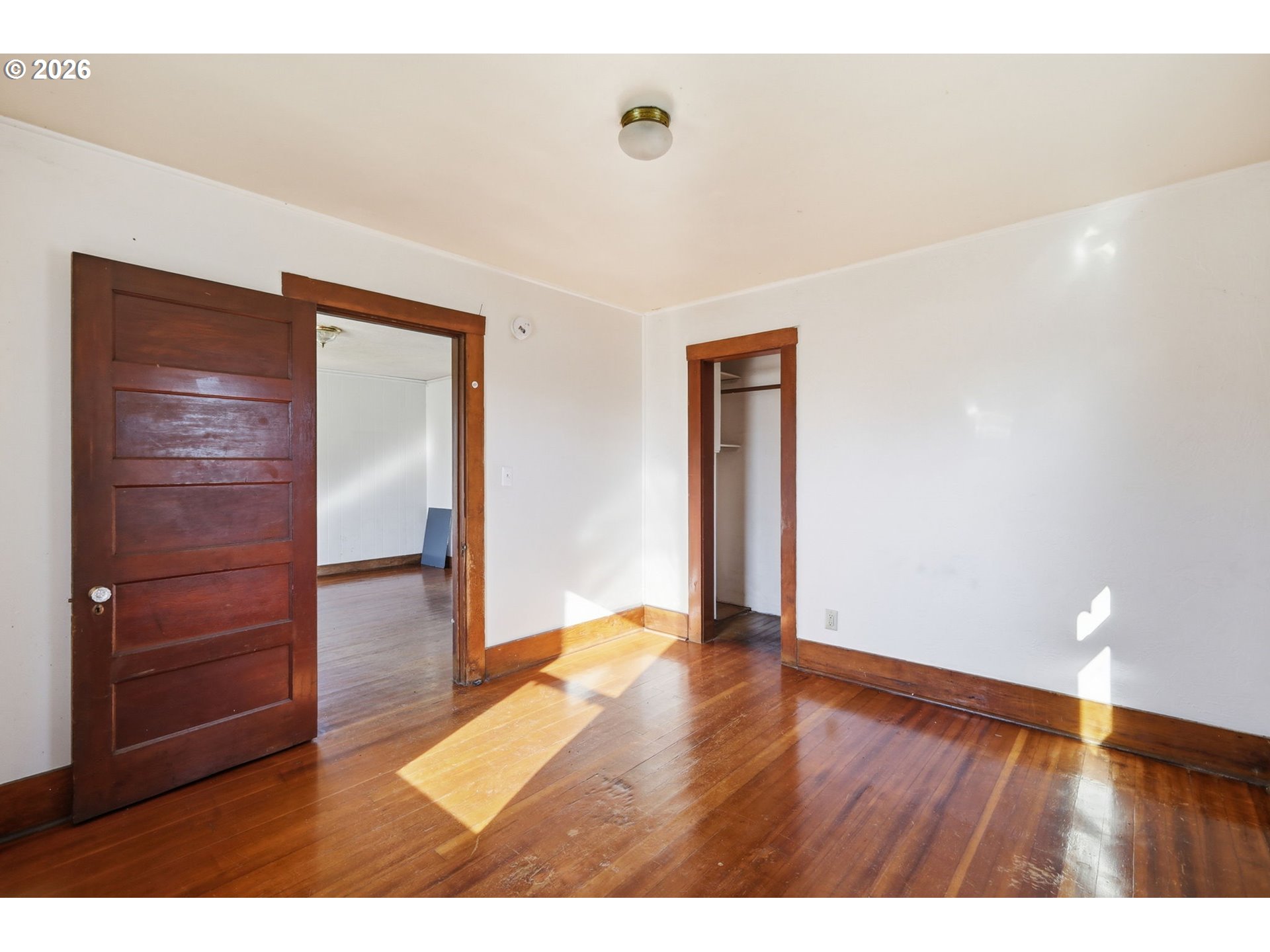 36725 Jasper Road Springfield, OR 97478 - Photo 13 of 46 a view interior of the house with wooden floor