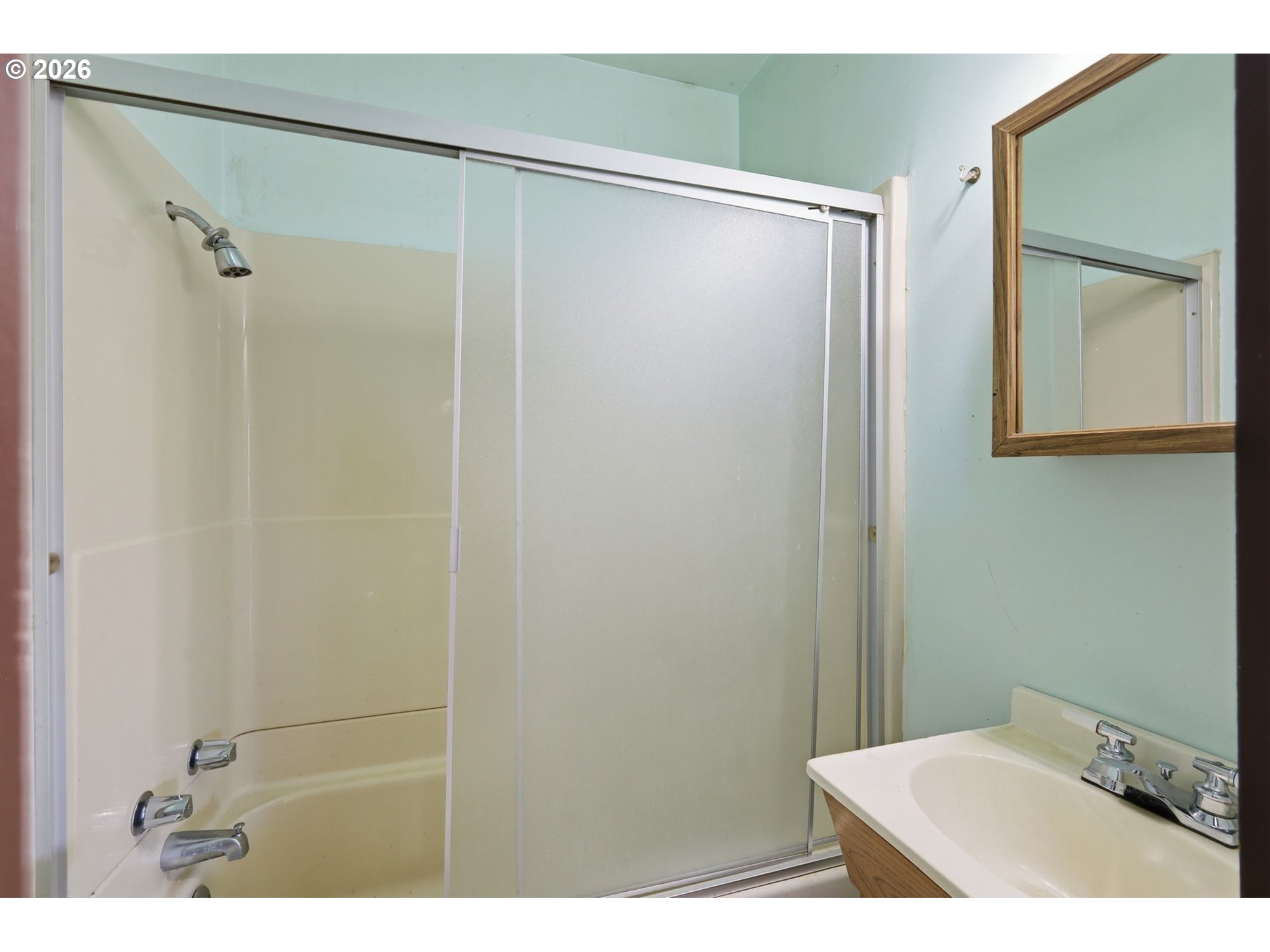 36725 Jasper Road Springfield, OR 97478 - Photo 30 of 46 a bathroom with a shower and a sink